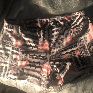 FLEOS! Super cute pink, black and white